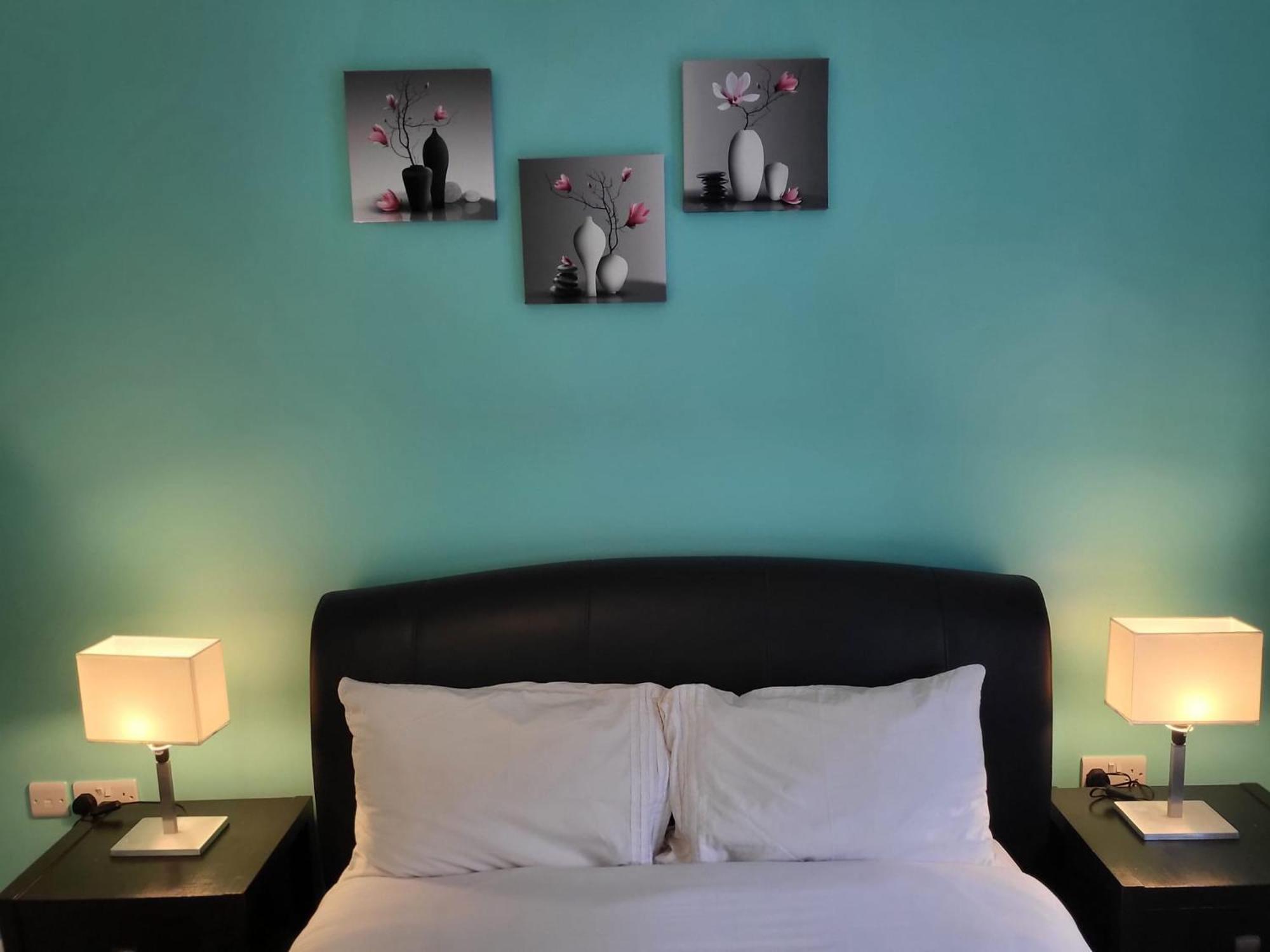 Lovely 2- Bedroom Apartment In 벨파스트 외부 사진